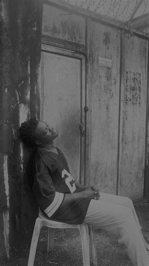No Sleeping ohh.. if you sleep how you wan take make am #goviral #relatable #motivation #fyp