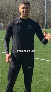 Stutter Step explained #football #soccer #training