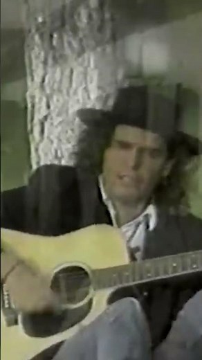 🎶☀️ Maná - Rayando El Sol (Official Music Video) #Short | Warner Music