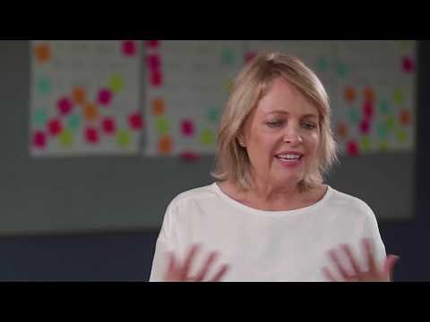 When drama met history: teaching the history of war and commemoration