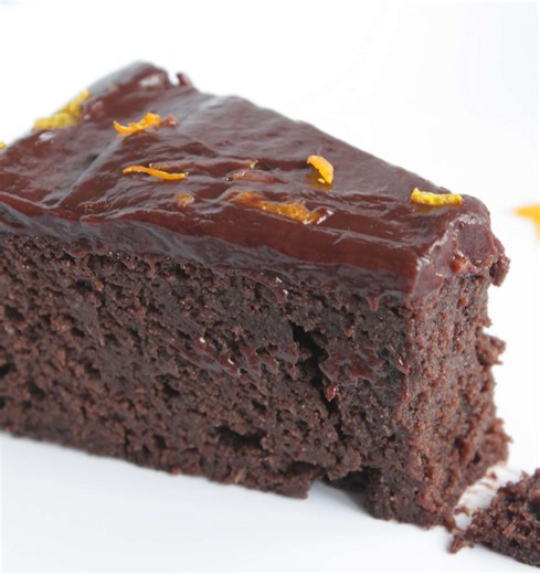 10 Life-Altering Chocolate Cake Recipes