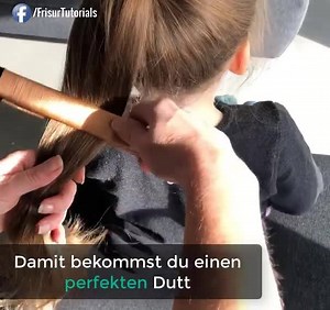 3.2K views · 13 reactions | Wieso wurde mir das nicht früher gezeigt, so einen einfachen und schönen Dutt zaubern in 3 Sekunden! :-O Gibt es hier -> https://amzn.to/2PLrNVf | Einmal Verrückt immer Verrückt | Facebook