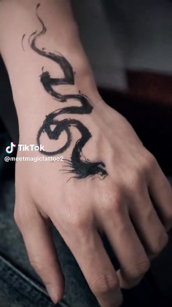 #foryou #foryoupage #meetmagictattoo Hình xăm rồng 😎