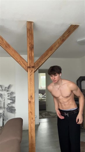 TikTok Boys Dance Trends: Moves and Styles Explained