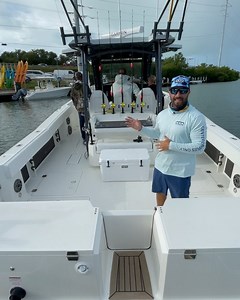 Fishing on a @worldcat_boats 400 CC-X in the Florida Keys today. Check out our stories for highlights and hopefully, some sailfish action. - #CenterConsolesOnly #WorldcatBoats | Center Consoles Only
