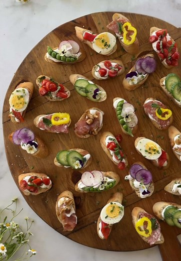 Whipping Up Ranch Ricotta Crostini: A Delicious Appetizer