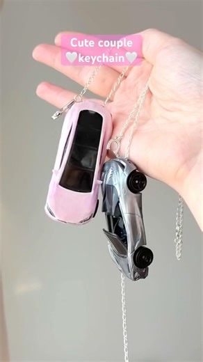 Cute couple keychains💞