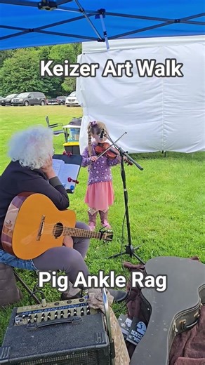 It was a windy afternoon at the Keizer Art Walk. Loulu fiddled Pig Ankle Rag. #kidmusician #fiddle
