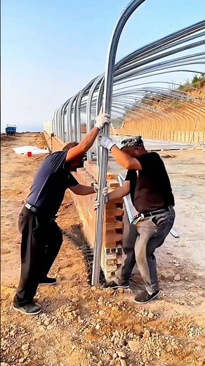 Install pig barn framework: Ensure structural stability and lay a solid foundation for farming