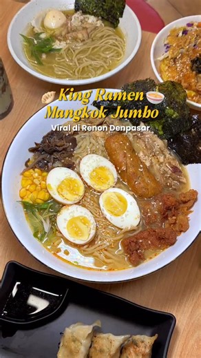 Agitalifia - Travel & Lifestyle on Instagram: "Akhirnya kesampaian cobain Omori King Spicy Ramen di @RamenStarone Renon 🍜 Bener-bener gede banget jd bisa sharing, honestly emang selalu enak, kuahnya gurih berkaldu & home made semuanya. Wajib cobain deh! #kulinerbali #ramenbali #kulinerdenpasar #ramendenpasar #spicyramen #ramenhalal"
