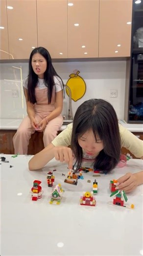LNF - LEGO Battle: Sisters vs Sister || Chị em đại chiến 😂 #shorts #siblings