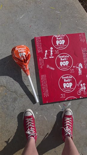 DIY Tootsie Pop Coffee Table - Part 1