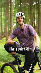 Testsieg! Das Propain Ekano 2 CF mit Sram Powertrain hat in unserem Vergleichstest 'E-Enduros unter 6500 Euro' brilliert. Die Fahreigenschaften haben uns ziemlich überzeugt 🚀 🚲 Propain Ekano 2 CF ⚡ Sram Eagle Powertrain 🔋 630 Wh 📏 180/170 mm 👟 29 Zoll 💰 6500 Euro ⚖️ 24,1 kg #testsieger #emountainbike #ekano #powertrain #bikereview #soenduro @propain_bicycles @srammtb | BIKE Magazin