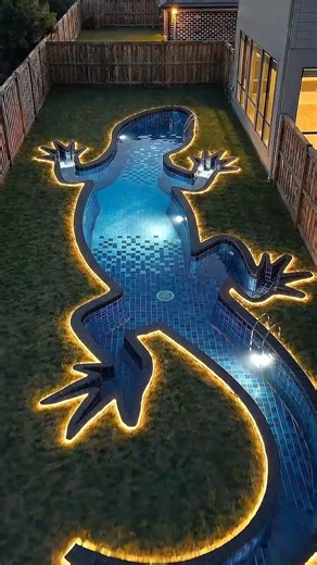 I Built a Giant Lizard-Shaped pool in my background 🦎🏊🏻