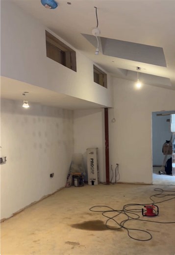 🏡 The interiors are now beginning to take shape at our ongoing Finchley development, offering a first real sense of how this thoughtfully designed home will feel once complete. This walkthrough gives a look into the kitchen and dining area, the utility space, two rear bedrooms, and the main bathroom, each carefully planned to balance light, flow, and functionality. #CRDevelopments #FinchleyProject #InteriorProgress #EcoDevelopment #ModernHomes