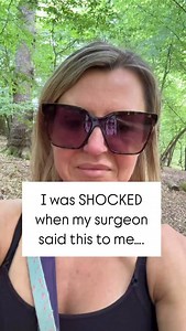 “You’ve got the bones of a 19-year-old man.” 🤯 That’s what my surgeon said to me after my spinal surgery back in 2021. He struggled to get the screws in because my bones were so strong. Now, I could’ve taken offense… but honestly? I took it as PROOF. Proof that what I’d been doing 15-minute workouts, five times a week actually works. 🦴 You CAN protect your bones. 🦴 You CAN build strength in midlife. 🦴 And you don’t need an hour a day to do it. I created my Power & Protect plan to show you ex