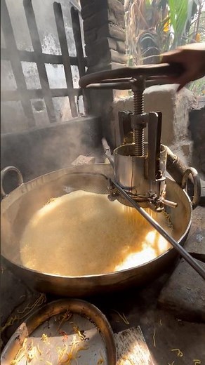 Digital machine for making fried chanachur