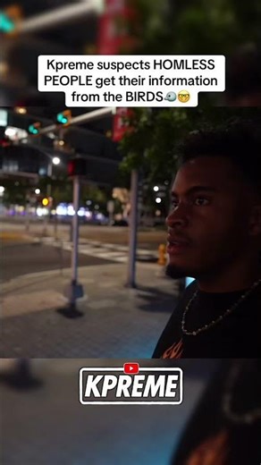 Alien Screaming in background 😭