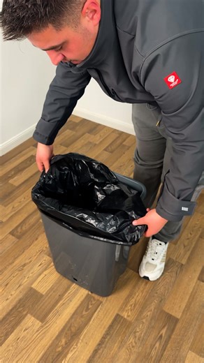 Clever Trash Bag Hack 🗑️✨ #trashbag #diyhome #handytips | Beamish DIY