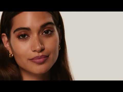 Sisley Paris // Mastering Lip Contouring Tutorial