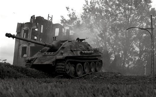 The Jagdpanther was armed with an 88mm Pak 43/3 L/71 gun, most powerful at time!