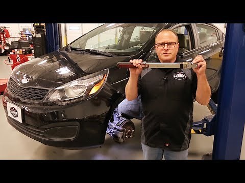 Tightening Axle Nut on Hub Bearing