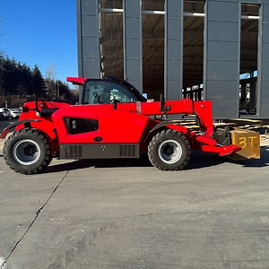 [Hot Item] 3500kg Capacity Diesel Forklift Telehandler for Heavy Lifting Tasks