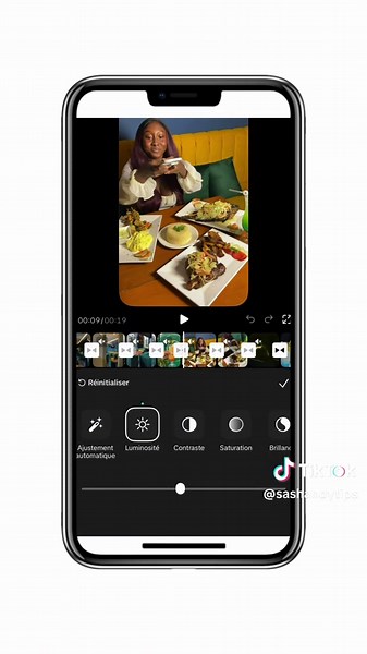 Comment faire un montage vidéo avec TikTok ? Si tu veux une partie 2 pour apprendre plus en montage - écris en commentaire !!! 🥰 #montagevideo #tiktok #gratuitement #contentcreation.