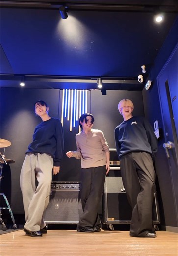 米津玄師の「iris out」がストリーミング首位を獲得！