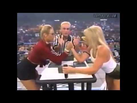 WCW Thunder 07/26/00 - Major Gunns vs. Miss Hancock Arm-Wrestling