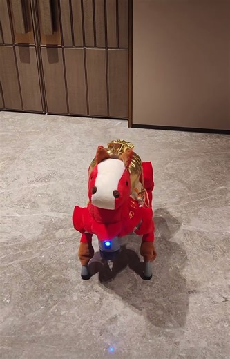Happy Year of the Horse, Robotic Dog! #robot #robotdog#unitree #horseyear #unitreego2