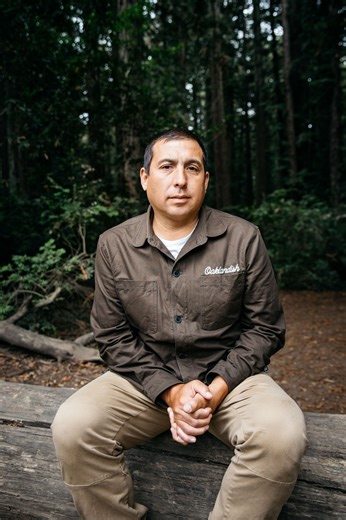 Meet Tommy Orange, a fiction writer and 2025 #MacFellow capturing a diverse range of Native American experiences and lives in novels that traverse time, space, and narrative perspectives. Orange’s novels center his characters’ interior lives: their emotions, ideas, and realizations in moments of joy and pain. Through expansive casts of interconnected characters, he shows the many ways historical trauma and dislocation can rupture the fabric of everyday life. Learn more about Tommy Orange: https: