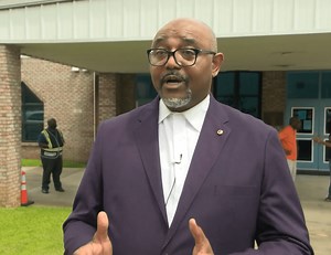 Dothan pastor quits following legal fight with church