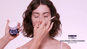 How to: apply the colourless Hyaluronic Hydra Powder💫 The micro-fine hyaluronic acid powder is the new beauty step that can be used day and night, after foundation or skincare to blur fine lines and enlarged pores with a sheer, matte touch✨ | By Terry