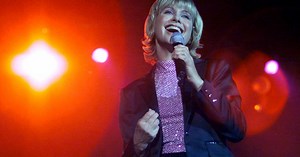 'Grease' star Olivia Newton-John dies aged 73 [NSTTV] | New Straits Times