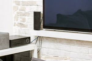 8 Ideas on How to Hide TV Wires Without Cutting the Wall - HomelyVille