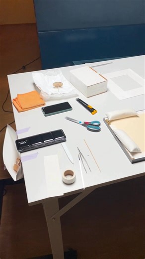 Wir lassen Euch in die etwas verborgenen Arbeiten im Museum blicken:...