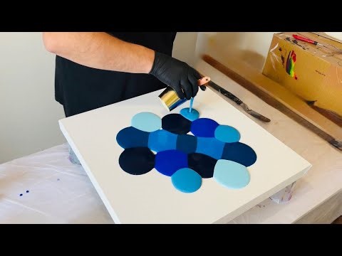 Creating the Blue Lagoon - pattern of lines and webbing with two fluid art techniques 💙🩵