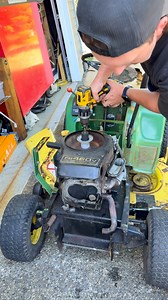 105K views · 3.8K reactions | Wigglin valves on the Kawasaki horizontal shaft. #smallengine #mechanic #engine #lawnmower | The Barn Brothers | Facebook