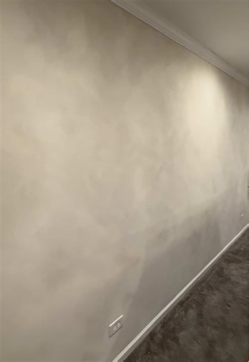 You can never go wrong with a lime wash wall 😍🎨 Soft & subtle, but STILL makes a statement. This is such an easy DIY as well! The color combinations are endless! It’s timeless and versatile. Are you ready to try it? #artistsoftiktok #painting #artist #wallpaper #fyp