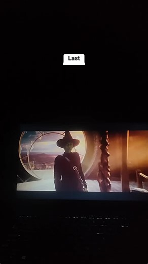 Defying Gravity: A Powerful Performance by Ariana Grande