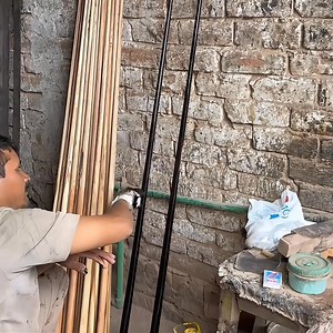 How Snooker Cue Sticks Are Crafted in Factory | Machine & Technology