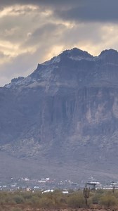 After almost 160 days without rain, we woke up to a white surprise. Arizona’s Superstition Mountains got a nice dusting of snow. | Jeremy Johnson Photography