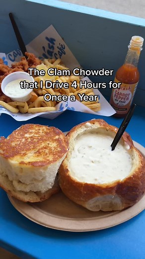 Best Clam Chowder Experience at Splash Cafe, Pismo Beach