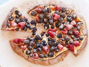 This berry-topped pizza screams Sunday brunch: http://www.cooktv.com/5rw4q. | Cooking Channel