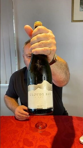 Opening Cloudy Bay Pelorus Brut NV New Zealand Sparkling Wine to Taste #marlborough #bottlefermented