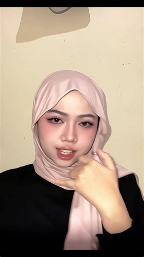 Delicious Makeup Transition Tutorial