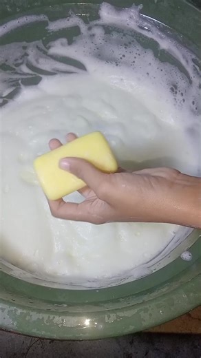 wahhh wangii bngettt maap yakk brisik bnget ada kluarga ngumpul #latheringsoap #soapasmr #asmrsoap #asmrsoapfoam #washingsoapasmr #fypシ゚ #sisasabunbatang #asmrsabunbatang