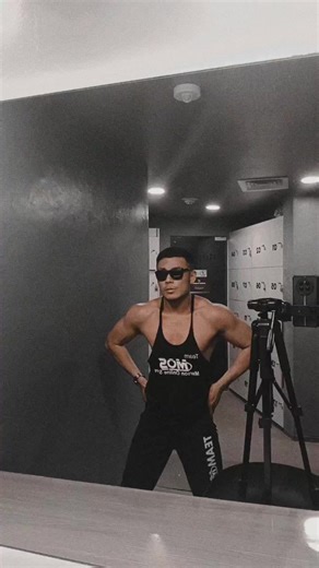 Practice Sessions for Macho Dance Techniques with Coach