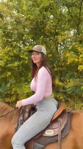 How to Ride a Horse #horses #riding #viral